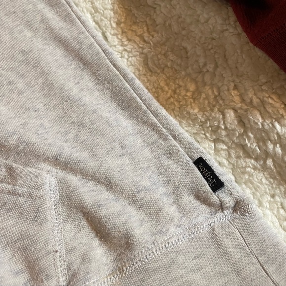 Mens Large Brixton Vintage Crewneck. Burgundy and grey. Great condition - Picture 4 of 9